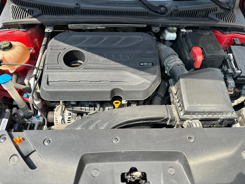Geely Binrui 2021 1.4T CVT F Спортивная версия интерьер фото 19 Geely Binrui 2021 1.4T CVT F Спортивная версия интерьер фото 19