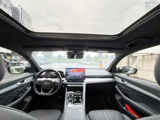 Geely Preface 2026 1.5T Oriental Yao soaring version exterior photo 5
