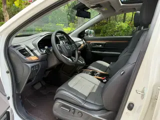 Honda CR-V 2021 240TURBO CVT Two-Drive Fashion Edition interior photo 7 Honda CR-V 2021 240TURBO CVT Two-Drive Fashion Edition interior photo 7