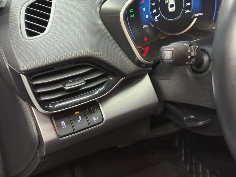 Hyundai Lafesta 2019 280TGDi Version Smart Speed Pays V intérieur photo 17 Hyundai Lafesta 2019 280TGDi Version Smart Speed Pays V intérieur photo 17