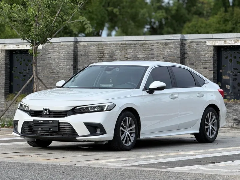 Honda Civic 2023 HATCHBACK 240TURBO CVT Version extrêmement pointu extérieur photo 1 Honda Civic 2023 HATCHBACK 240TURBO CVT Version extrêmement pointu extérieur photo 1