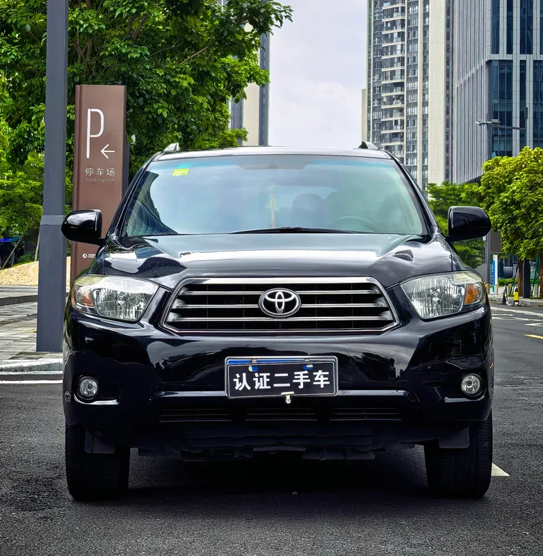 Toyota Highlander 2009 2.7L Deux roues motrices 7 Version de luxe du siège extérieur photo 2