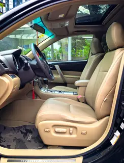 Toyota Highlander 2009 2.7L Deux roues motrices 7 Version de luxe du siège intérieur photo 11