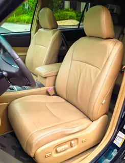 Toyota Highlander 2009 2.7L Deux roues motrices 7 Version de luxe du siège intérieur photo 13