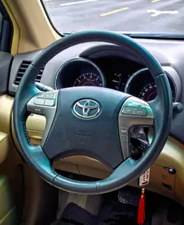 Toyota Highlander 2009 2.7L Deux roues motrices 7 Version de luxe du siège intérieur photo 16