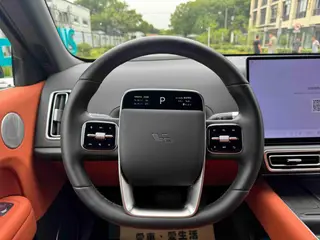 Li Auto L6 2024 Pro version interior photo 8 Li Auto L6 2024 Pro version interior photo 8