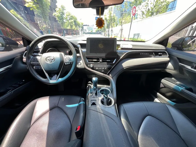 Toyota Camry 2023 2.0G Version de luxe intérieur photo 6 Toyota Camry 2023 2.0G Version de luxe intérieur photo 6