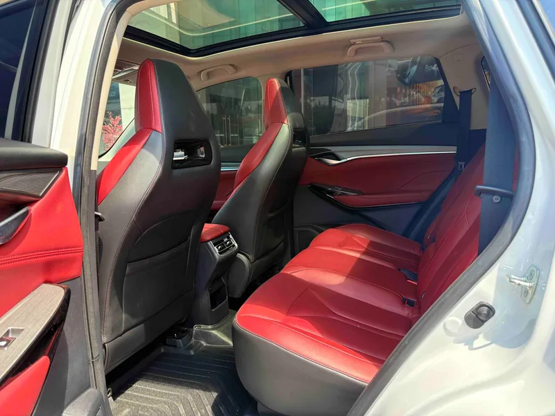 Changan CS75 PLUS 2022 2.0T Type phare automatique intérieur photo 11