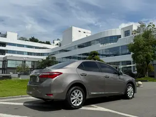 Toyota Corolla 2014 1.6L CVT GL-i interior foto 9