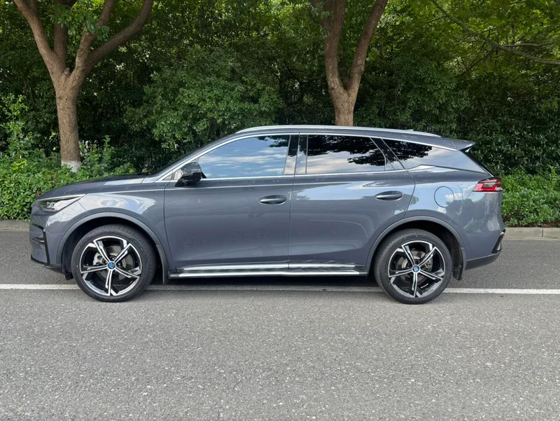 BYD Tang DM 2021 DM-i 1.5T 112KM Acabado premium interior foto 7