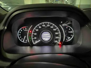 Honda CR-V 2015 2.0L Two-Drive Fashion Edition interior photo 14 Honda CR-V 2015 2.0L Two-Drive Fashion Edition interior photo 14