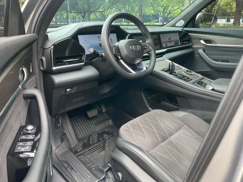 Geely Monjaro 2025 2.0TD Gaogong automatique à deux roues motrices Dongfang Yao remporte la version étoile intérieur photo 16