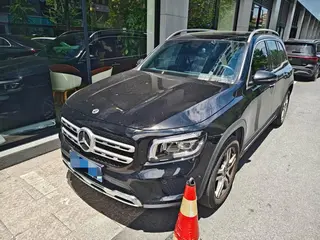 Mercedes-Benz GLB 2022 GLB 220 Type dynamique extérieur photo 1 Mercedes-Benz GLB 2022 GLB 220 Type dynamique extérieur photo 1