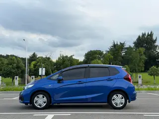 Honda Fit 2018 1.5L CVT Versión cómoda exterior foto 4