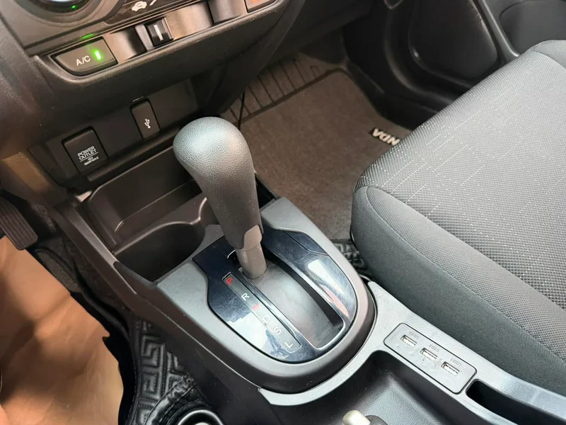 Honda Fit 2018 1.5L CVT Versión cómoda exterior foto 10