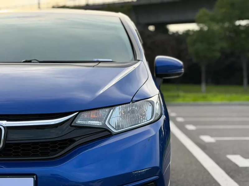 Honda Fit 2018 1.5L CVT Versión cómoda interior foto 20