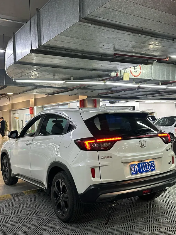 Honda XR-V 2019 220 TURBO CVT Version de luxe État VI intérieur photo 7 Honda XR-V 2019 220 TURBO CVT Version de luxe État VI intérieur photo 7