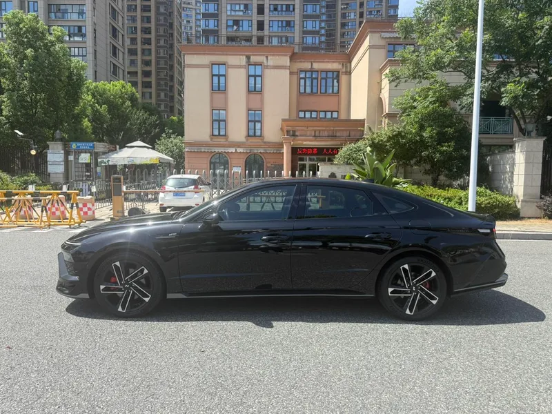 Hyundai Sonata 2024 2.0T N Line Max exterior foto 8 Hyundai Sonata 2024 2.0T N Line Max exterior foto 8