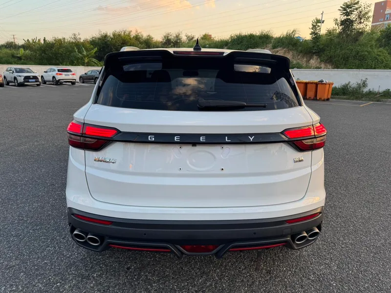 Geely Coolray 2021 240T DCT Diamond Edition exterior photo 5 Geely Coolray 2021 240T DCT Diamond Edition exterior photo 5