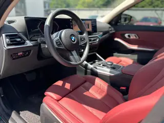 BMW 3 Series 2023 325Li M Спортивный ночной костюм экстерьер фото 10 BMW 3 Series 2023 325Li M Спортивный ночной костюм экстерьер фото 10