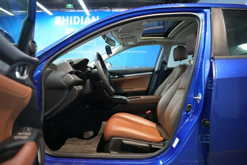 Honda Civic 2016 220TURBO CVT Luxury Edition exterior photo 4 Honda Civic 2016 220TURBO CVT Luxury Edition exterior photo 4