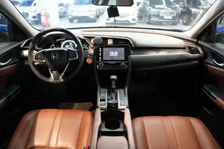 Honda Civic 2016 220TURBO CVT Luxury Edition interior photo 14 Honda Civic 2016 220TURBO CVT Luxury Edition interior photo 14