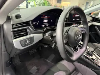 Audi A5 2022 Sportback 40 TFSI Mode dynamique intérieur photo 16