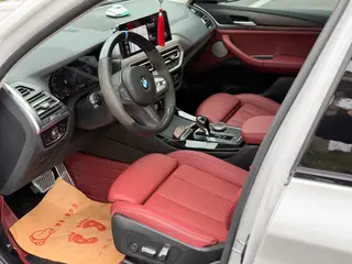 BMW X3 2023 xDrive30i Лидирующий M Ночной костюм интерьер фото 10 BMW X3 2023 xDrive30i Лидирующий M Ночной костюм интерьер фото 10