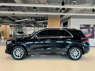 Mercedes-Benz GLE (Imported) 2021 GLE 350 4MATIC Fashionable exterior photo 3 Mercedes-Benz GLE (Imported) 2021 GLE 350 4MATIC Fashionable exterior photo 3