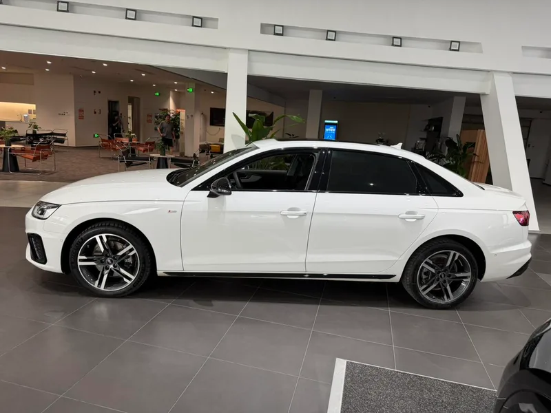 Audi A4L 2023 40 TFSI Роскошный динамичный тип экстерьер фото 3 Audi A4L 2023 40 TFSI Роскошный динамичный тип экстерьер фото 3