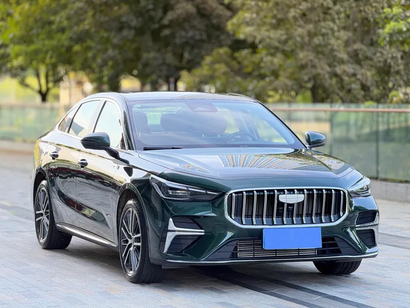 Geely Emgrand 2026 5th Gen 1.5T DCT Flagship exterior photo 5 Geely Emgrand 2026 5th Gen 1.5T DCT Flagship exterior photo 5