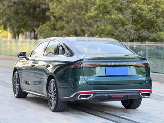 Geely Emgrand 2026 5th Gen 1.5T DCT Flagship interior photo 6 Geely Emgrand 2026 5th Gen 1.5T DCT Flagship interior photo 6