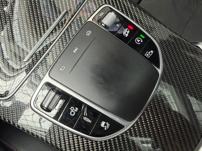 Mercedes-Benz C-Class AMG 2022 AMG C 43 4MATIC Coupe interior photo 20 Mercedes-Benz C-Class AMG 2022 AMG C 43 4MATIC Coupe interior photo 20