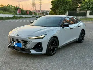 Changan UNI-V 2022 1.5T Finition premium