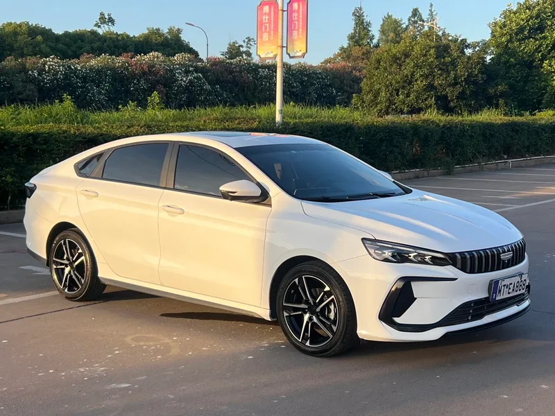 Geely Binrui 2024 Binrui COOL 1.5T DCT Чемпионская версия экстерьер фото 3 Geely Binrui 2024 Binrui COOL 1.5T DCT Чемпионская версия экстерьер фото 3