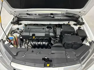 Geely Emgrand 2020 1.5L CVT Version supérieure intérieur photo 8 Geely Emgrand 2020 1.5L CVT Version supérieure intérieur photo 8