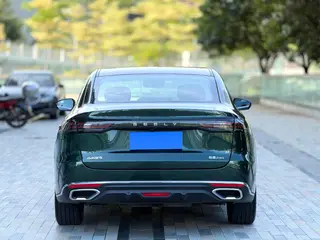 Geely Emgrand 2026 5-е поколение 1.5T DCT Флагманский экстерьер фото 4 Geely Emgrand 2026 5-е поколение 1.5T DCT Флагманский экстерьер фото 4