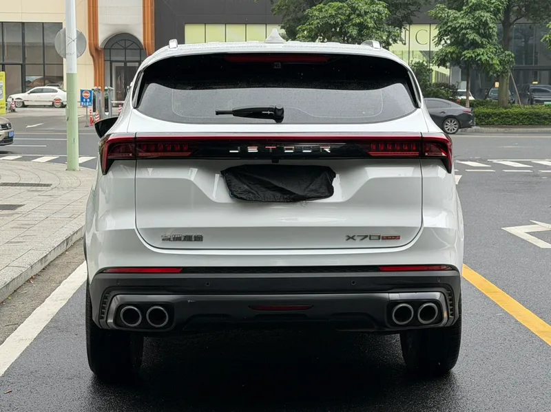Jetour X70 PLUS 2024 Champion Edition 1.5T DCT Champion MAX 5 seat exterior photo 5 Jetour X70 PLUS 2024 Champion Edition 1.5T DCT Champion MAX 5 seat exterior photo 5