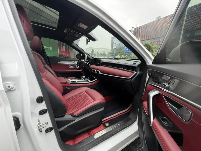 Jetour X70 PLUS 2024 Champion Edition 1.5T DCT Champion MAX 5 seat interior photo 20 Jetour X70 PLUS 2024 Champion Edition 1.5T DCT Champion MAX 5 seat interior photo 20