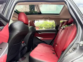 Changan CS75 PLUS 2021 1.5T Автоматический премиум-класса интерьер фото 8 Changan CS75 PLUS 2021 1.5T Автоматический премиум-класса интерьер фото 8