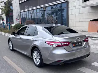 Toyota Camry 2023 2.0G Luxury Edition exterior photo 5