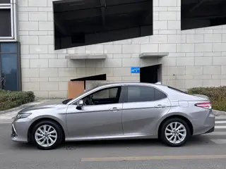 Toyota Camry 2023 2.0G Luxury Edition exterior photo 7