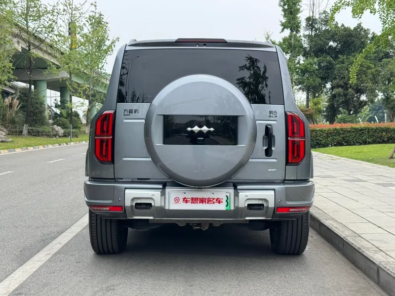 Fangchengbao Leopard 5 2025 125KM God Zhijia Ultra version exterior photo 5