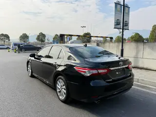 Toyota Camry 2021 2.0G Luxury Edition interior photo 9 Toyota Camry 2021 2.0G Luxury Edition interior photo 9