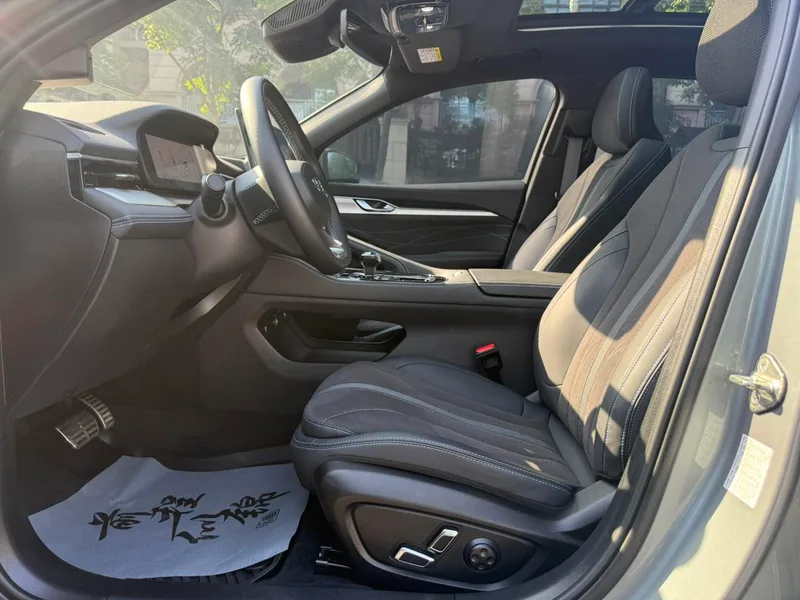 Geely Preface 2026 2.0T Oriente Yao Edición Mochizuki interior foto 11 Geely Preface 2026 2.0T Oriente Yao Edición Mochizuki interior foto 11