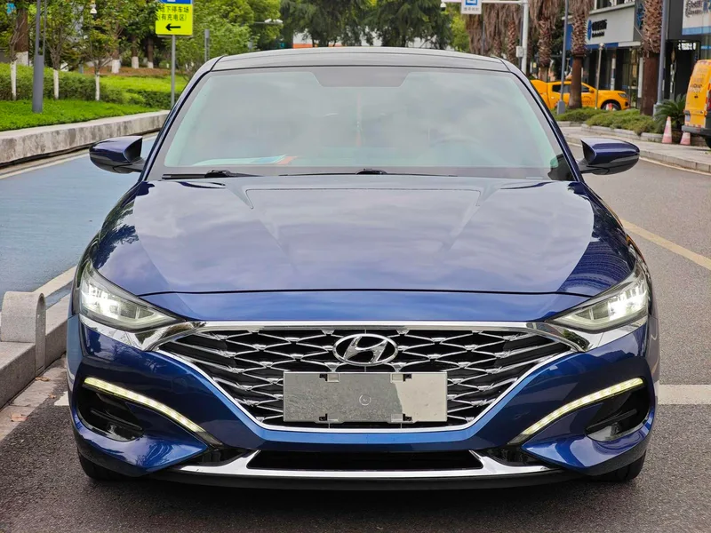 Hyundai Lafesta 2019 280TGDi Version Smart Speed État VI extérieur photo 2 Hyundai Lafesta 2019 280TGDi Version Smart Speed État VI extérieur photo 2