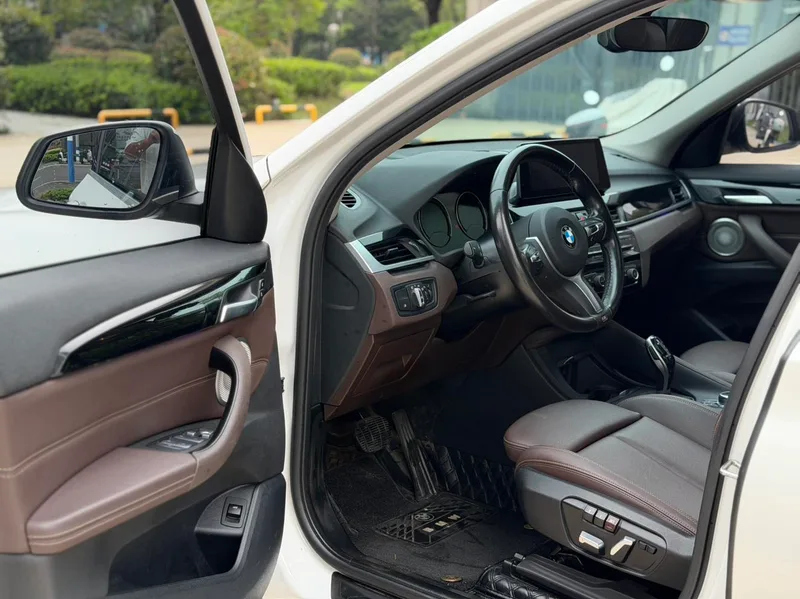 BMW X1 2021 sDrive25Li Leading Type exterior photo 4