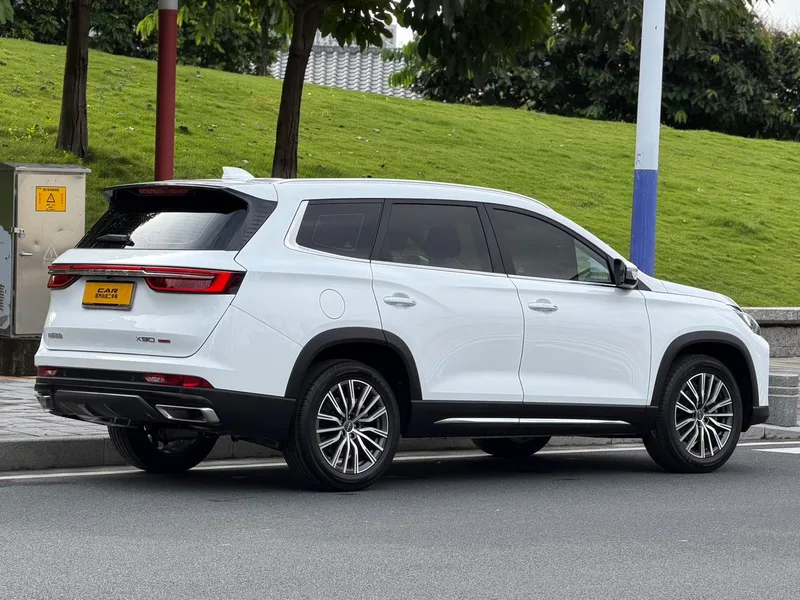 Jetour X90 PLUS 2025 Premium Edition 1.6TD DCT Villa exterior photo 4 Jetour X90 PLUS 2025 Premium Edition 1.6TD DCT Villa exterior photo 4