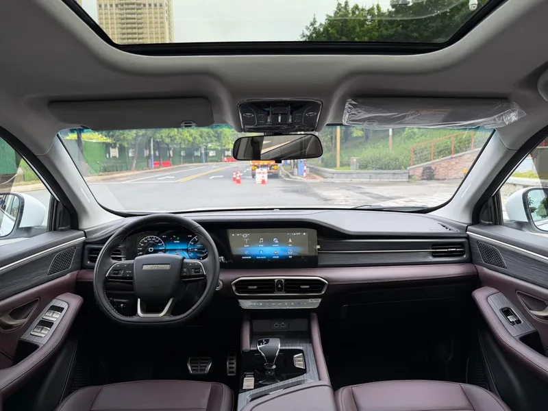 Jetour X90 PLUS 2025 Premium Edition 1.6TD DCT Villa exterior photo 8 Jetour X90 PLUS 2025 Premium Edition 1.6TD DCT Villa exterior photo 8