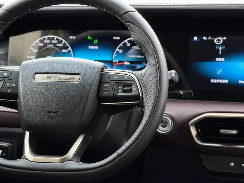 Jetour X90 PLUS 2025 Premium Edition 1.6TD DCT Villa interior photo 15 Jetour X90 PLUS 2025 Premium Edition 1.6TD DCT Villa interior photo 15
